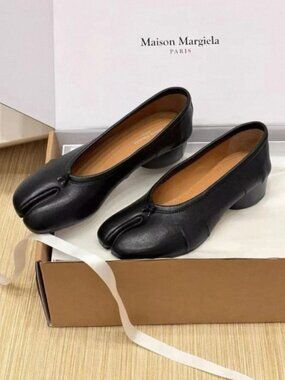 Maison Margiela Tabi Block Heel Shoes – Black, with Box